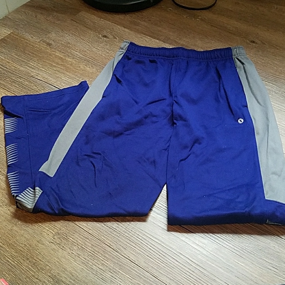Boys athletic pants M 10/12